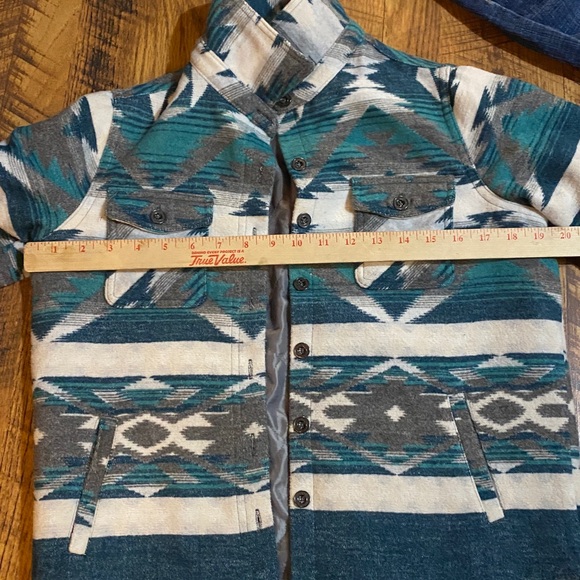 Aztec Patterned youth Jacket - Picture 5 of 6